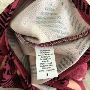 LuLaRoe Skirts - NWT - LLR Cassie (Pencil) Skirt Geometric Design LuLaRoe Skirts - NWT - LLR Cassie (Pencil) Skirt Geometric Design
